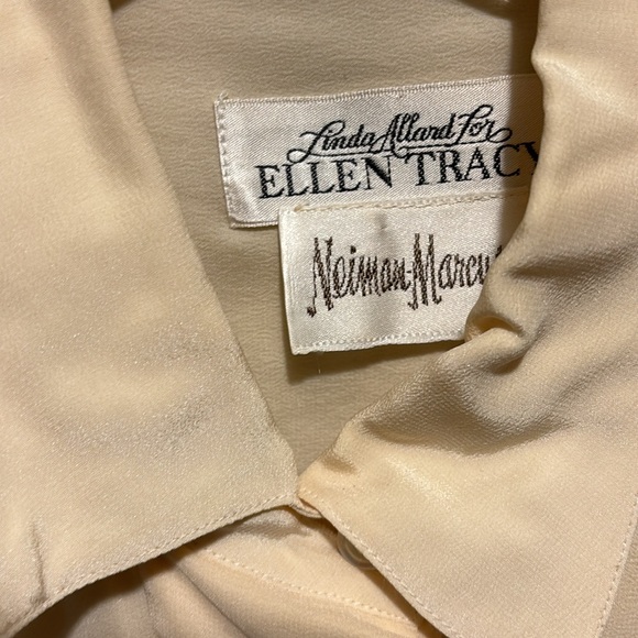 Vintage, Beautiful Cream, Paneled Blouse. SZ 10 - Picture 2 of 6